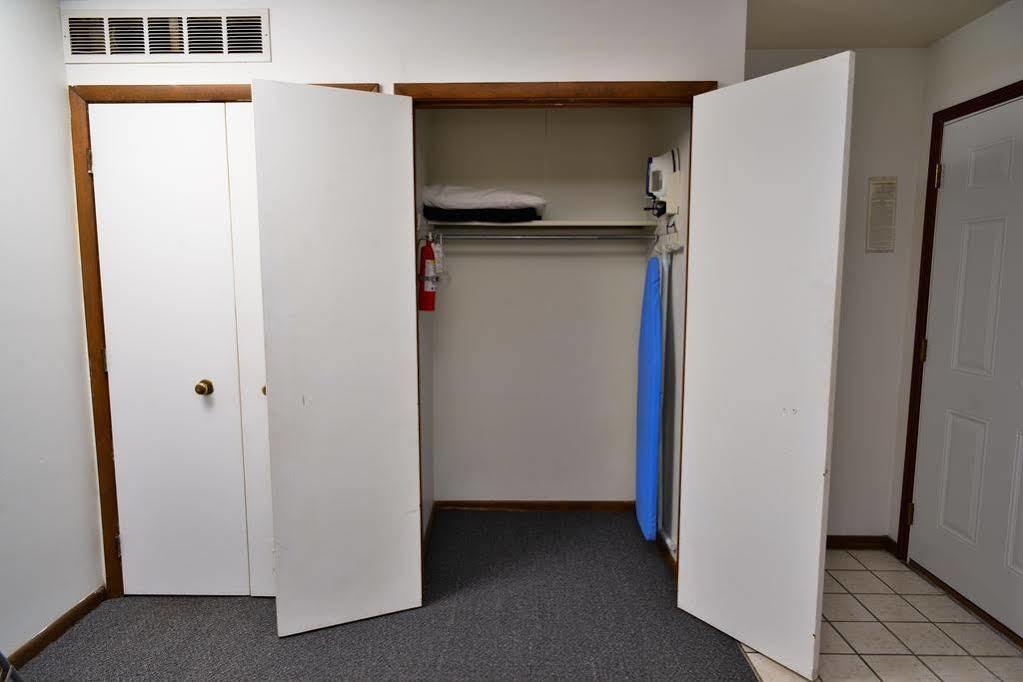 Magnuson Hotel Extended Stay Canton Ohio Lake Cable Eksteriør bilde