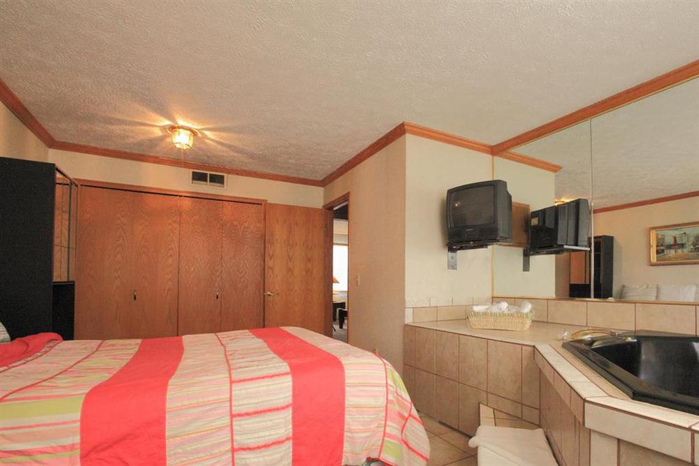 Magnuson Hotel Extended Stay Canton Ohio Lake Cable Rom bilde