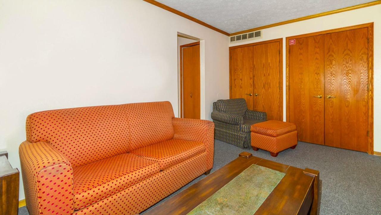 Magnuson Hotel Extended Stay Canton Ohio Lake Cable Eksteriør bilde